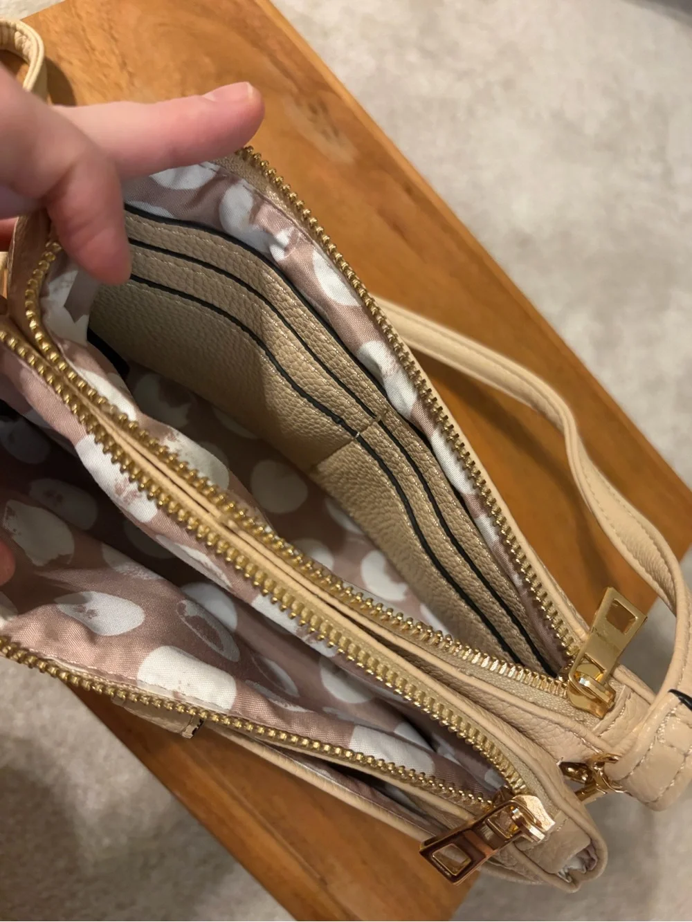 Cream Crossbody Wallet Purse - Versatile Women’s Bag